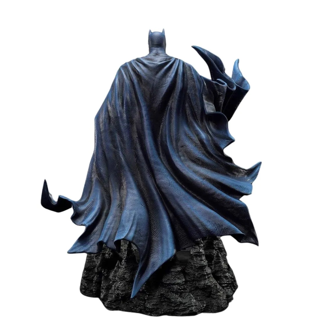 Batman: Hush (Comics) Batman Statue Regular Version By Prime1 Studios