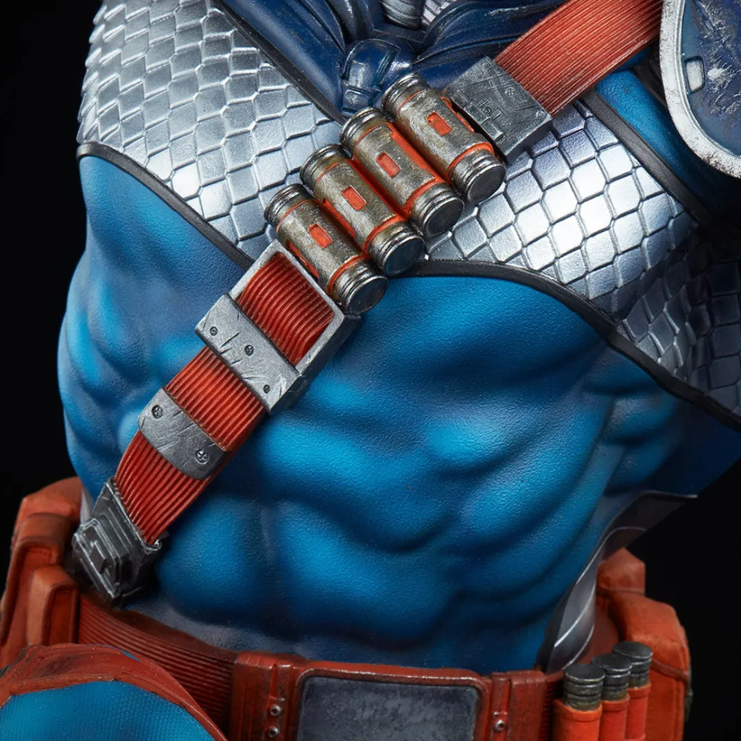 Deathstroke Premium Format™ Figure by Sideshow Collectibles